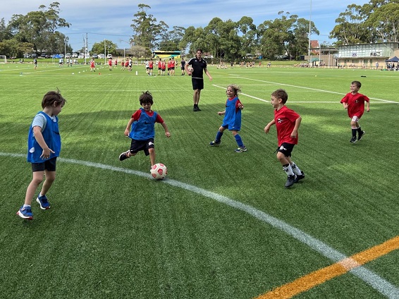 Let's train Hard to Play Easy … come and join us . . . . . . .  #chippingnorton#moorebank#cabramatta#football #footballskills #soccer…